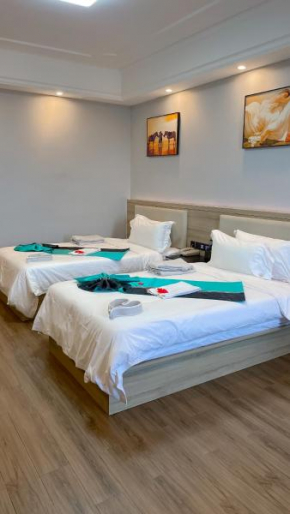 G.C ROYAL HOTEL